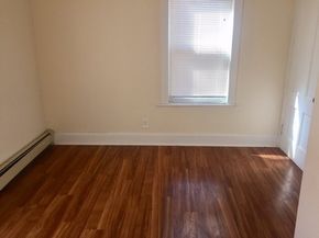 51 May St, Worcester MA 01610