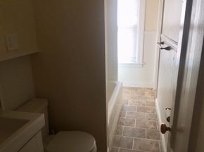 51 May St, Worcester MA 01610