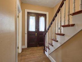 89 Mill St, Worcester MA 01603