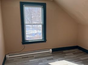 89 Mill St, Worcester MA 01603