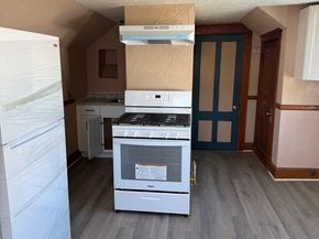 89 Mill St, Worcester MA 01603