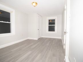 89 Mill St, Worcester MA 01603