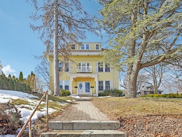 123 White St 123, Belmont MA 02478