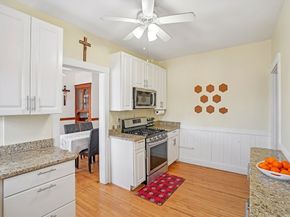 123 White St 123, Belmont MA 02478