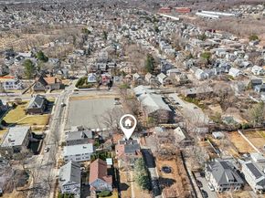 123 White St 123, Belmont MA 02478