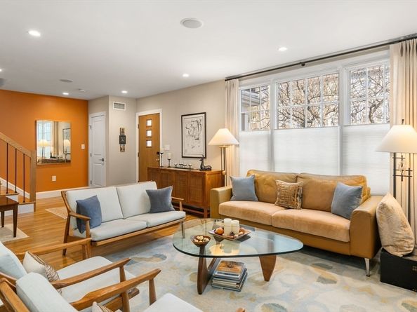 16 York Terrace, Brookline MA 02446