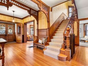 44 Putnam St, Newton MA 02465