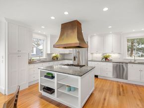 44 Putnam St, Newton MA 02465