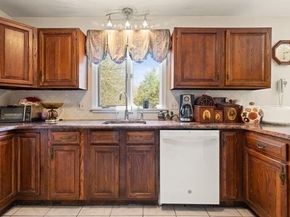 726 Blue Hill Ave, Milton MA 02186