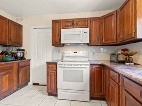 726 Blue Hill Ave, Milton MA 02186