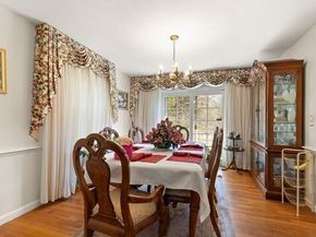 726 Blue Hill Ave, Milton MA 02186