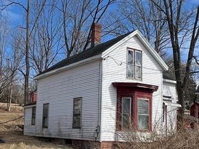 10 Green St, Brookfield MA 01506