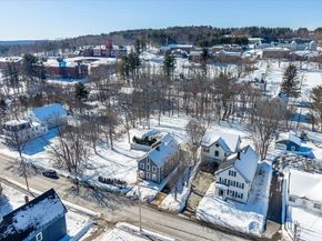 14 Central St, Ashburnham MA 01430