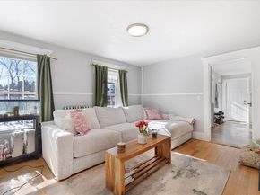 14 Central St, Ashburnham MA 01430