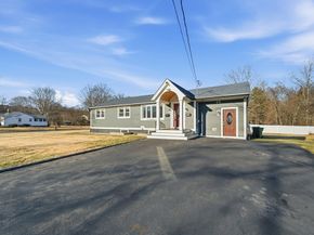 20 Mulhall Dr, Ashland MA 01721