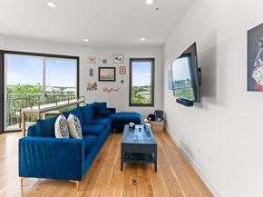 191 Condor St 9, Boston MA 02128