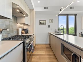 191 Condor St 9, Boston MA 02128