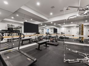 286 Country Dr, Weston MA 02493
