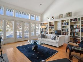 6 Maple Ln 6, Marshfield MA 02050