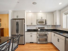 6 Maple Ln 6, Marshfield MA 02050