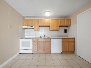 239 Kelton St 41, Boston MA 02134