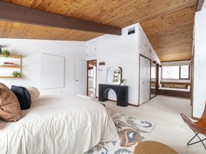 134 Rangeley Rd, Brookline MA 02467