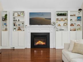 82 Pleasant Street 82, Medfield MA 02052