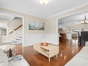 82 Pleasant Street 82, Medfield MA 02052