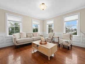 82 Pleasant Street 82, Medfield MA 02052