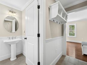 82 Pleasant Street 82, Medfield MA 02052