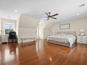 82 Pleasant Street 82, Medfield MA 02052