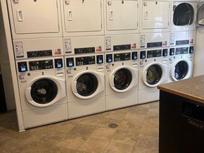 64 Queensberry St 114, Boston MA 02215