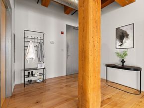 21 Wormwood St 323, Boston MA 02210