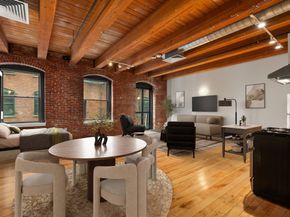 21 Wormwood St 323, Boston MA 02210