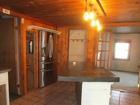 659 Highland St, Northbridge MA 01534