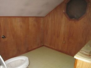 659 Highland St, Northbridge MA 01534