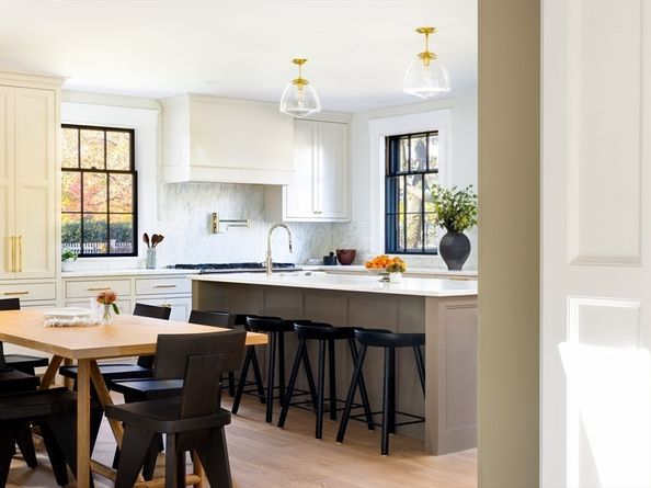 172 Brattle Street, Cambridge MA 02138