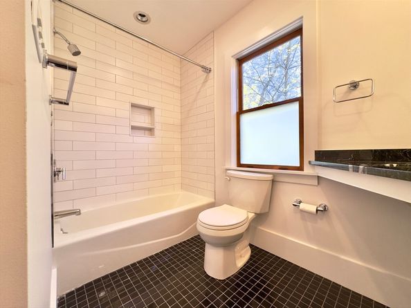 51 Market 2, Cambridge MA 02139