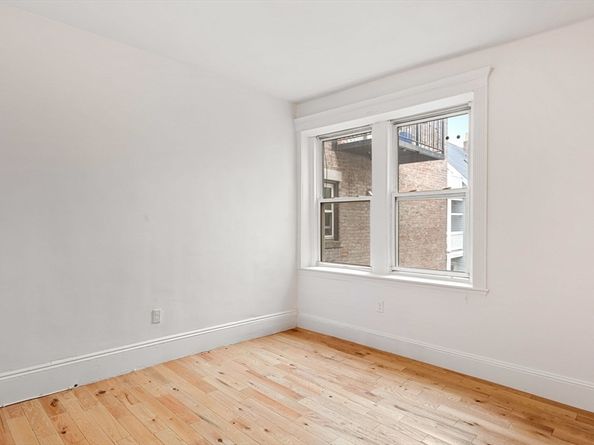 80-84 Shepton St 803, Boston MA 02124