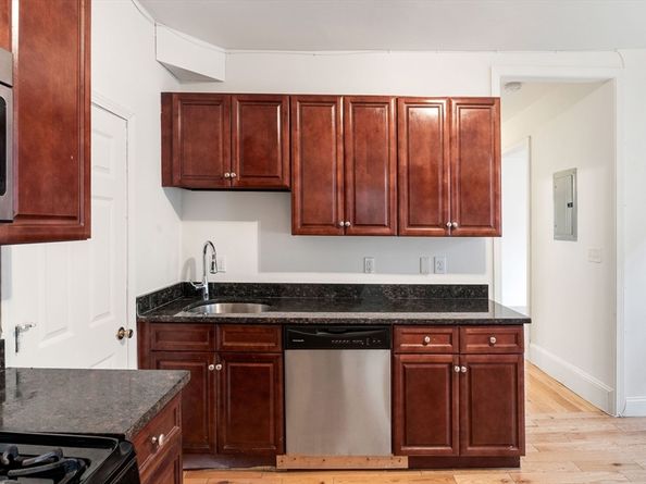 80-84 Shepton St 803, Boston MA 02124