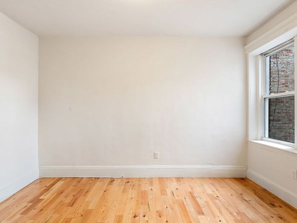80-84 Shepton St 803, Boston MA 02124