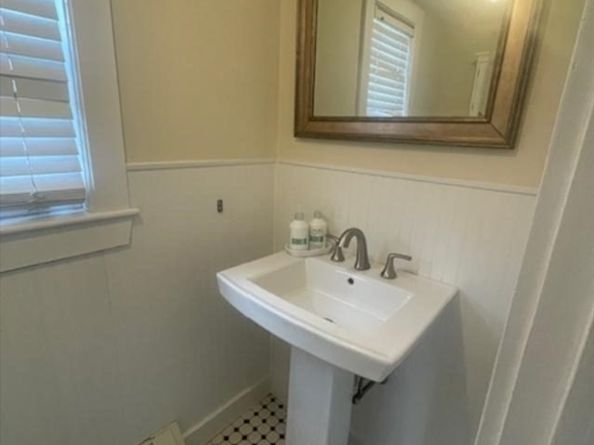 199 Franklin St, Braintree MA 02184