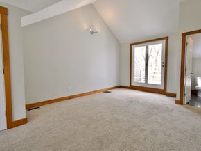 39 Bellis Circle E, Cambridge MA 02140