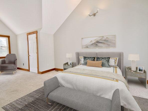 39 Bellis Circle E, Cambridge MA 02140