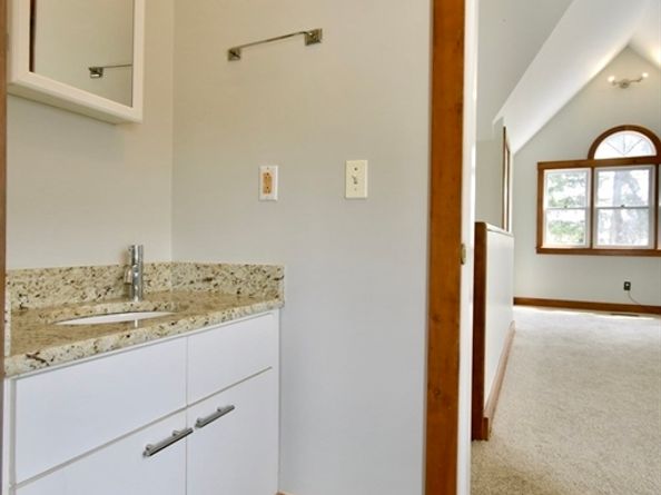 39 Bellis Circle E, Cambridge MA 02140