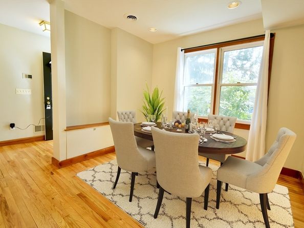 39 Bellis Circle E, Cambridge MA 02140