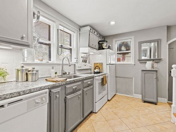 229 Main St, Douglas MA 01516