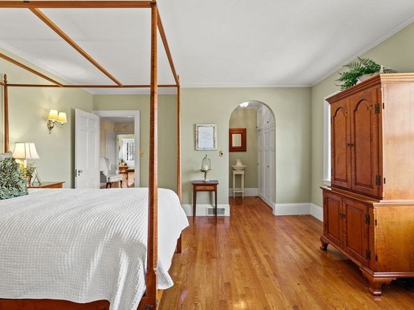 229 Main St, Douglas MA 01516