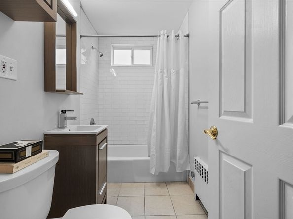 102-A Grant St 102A, Somerville MA 02145