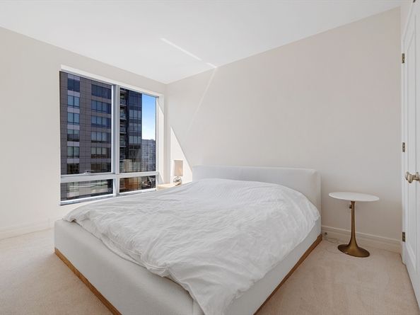 1 Avery St 23C, Boston MA 02111
